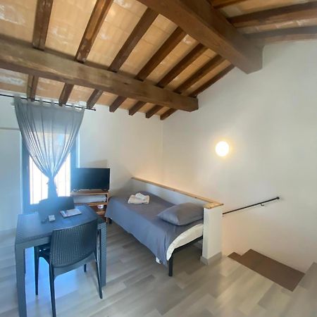 Velia'S Home Casa Vacanze B&B Castel Sant'Elia Eksteriør bilde